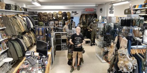 Army Warehouse in Pasching